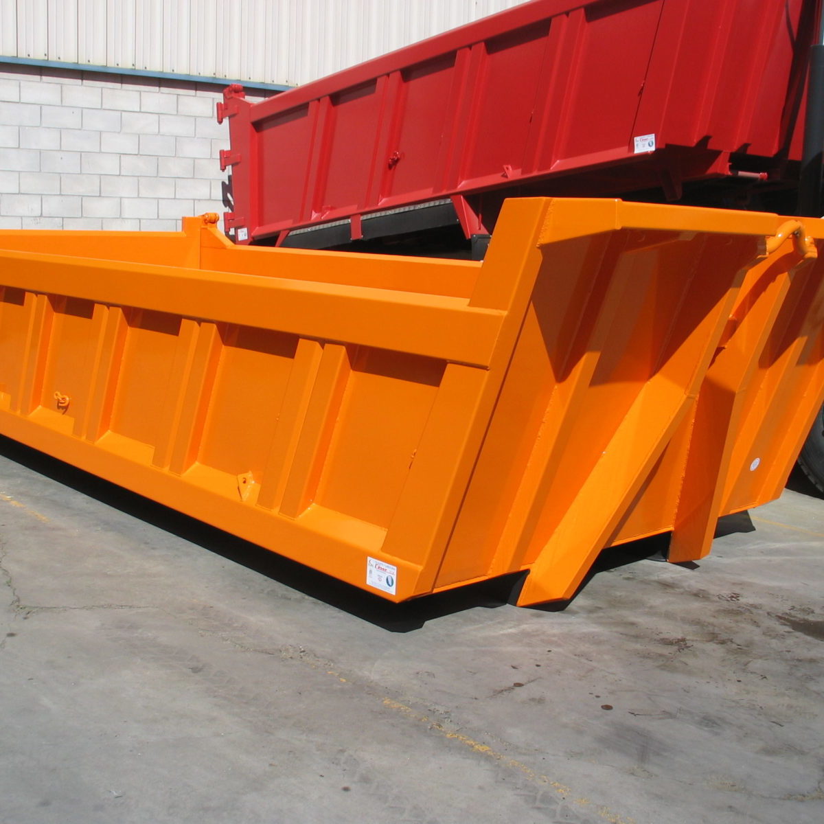Carrocería Contenedor tipo Dumper